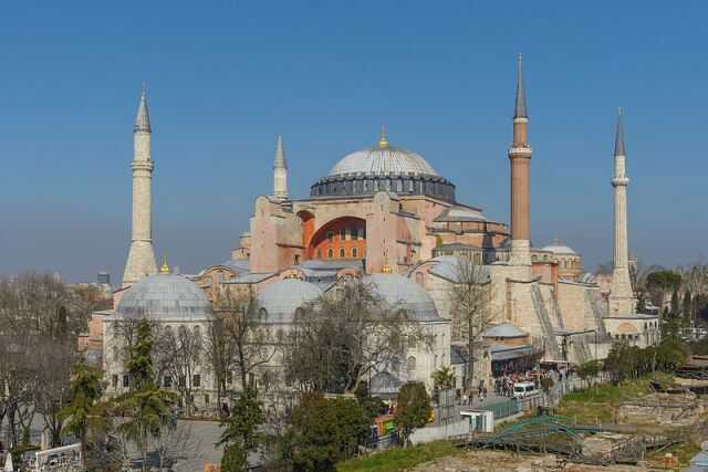 Hagia Sophia, Simbol Kemegahan dan Pergantian Zaman