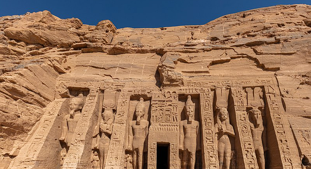 Keajaiban Kuno Abu Simbel Yang Penuh Keindahan