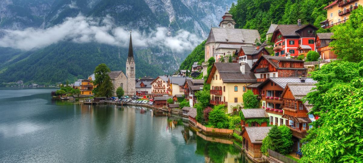 Hallstatt, Desa Legendaris yang Menyatu dengan Alam dan Budaya